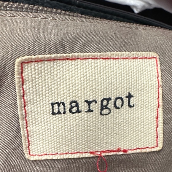 Margot New York Black Genuine Leather Pebbled Crossbody Bag EUC - Picture 2 of 8